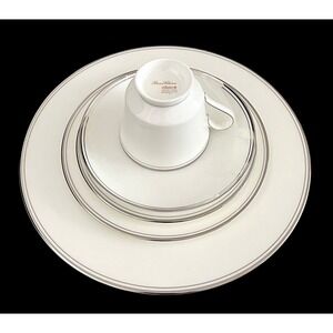 Vintage Mikasa Narumi Briarcliffe Bone‎ China 5 Piece Place Setting Brand New